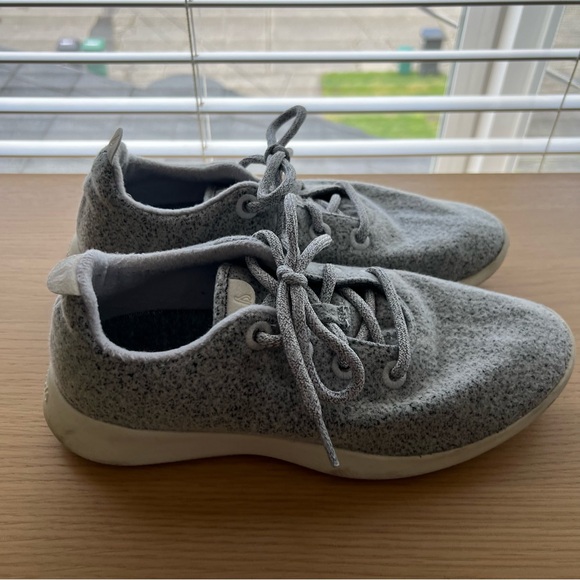 Allbirds Wool Runners in Grey - Picture 2 of 7